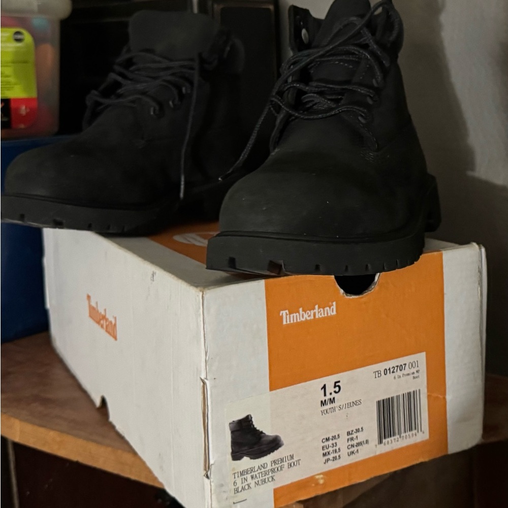 Timberland boys Black Boots